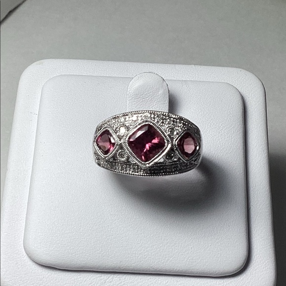 NEW, 14k W.G. PINK TOURMALINE RING - Picture 9 of 9